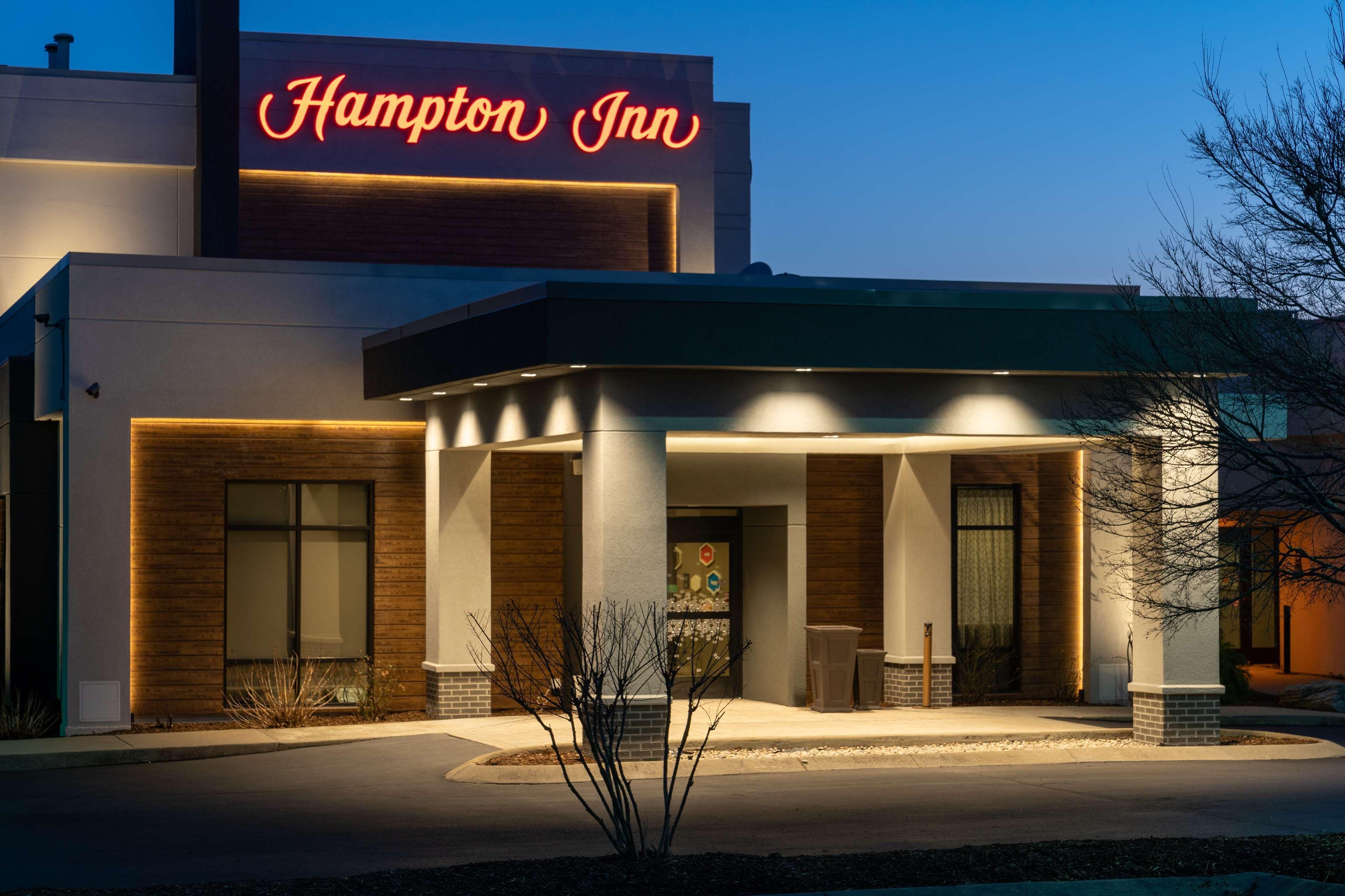 Hampton Inn - Springfield Exteriér fotografie
